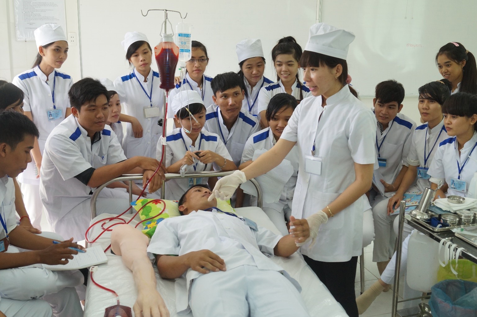 Học ngành Điều dưỡng học mấy năm?